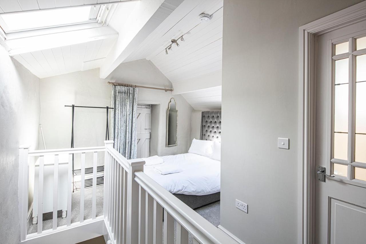The Artists Loft: Historic 17th Century Cottage Conversion Bakewell Exterior photo