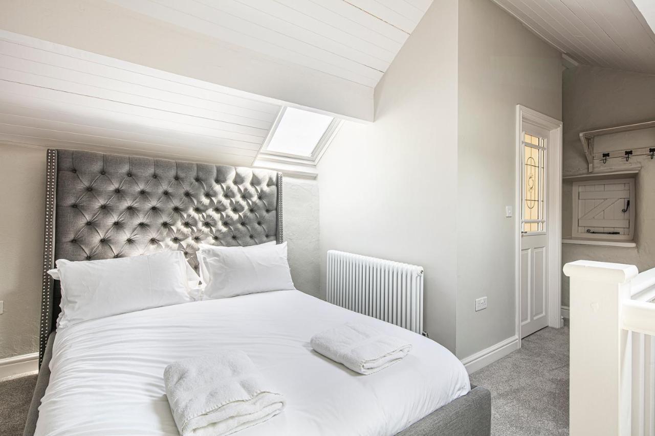 The Artists Loft: Historic 17th Century Cottage Conversion Bakewell Exterior photo